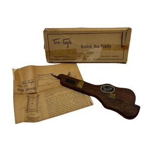 Vintage Tru-Gyde Hooked Rug Needle By Wilson Brothers Sewing Craft USA w/ Box 9"